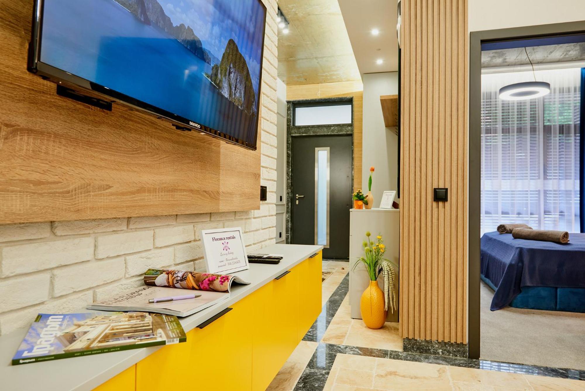 Florance Rentals Luxury Apartments In Burgas by Eksteriør bilde