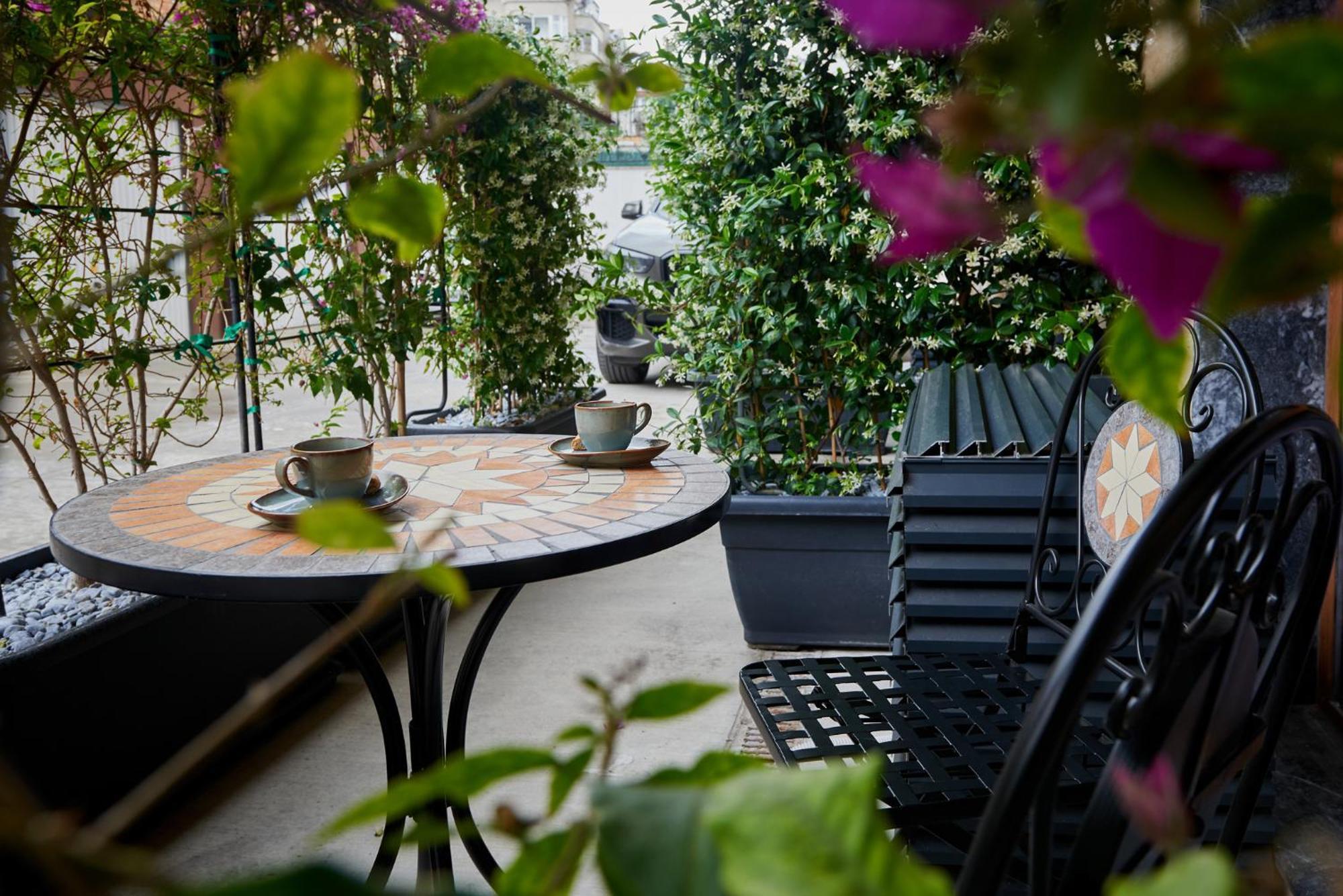 Florance Rentals Luxury Apartments In Burgas by Eksteriør bilde
