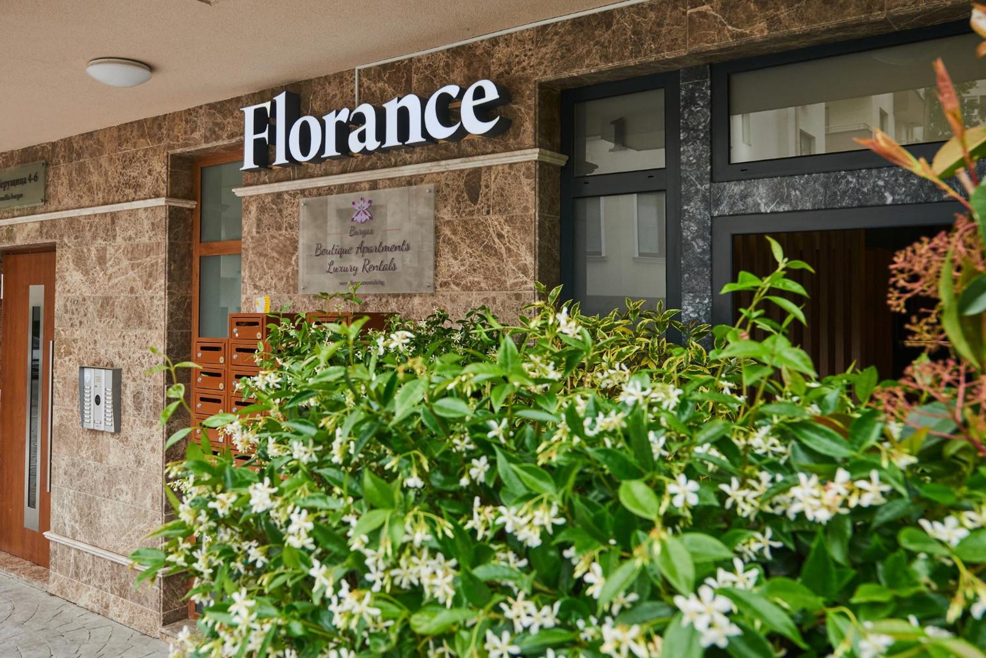Florance Rentals Luxury Apartments In Burgas by Eksteriør bilde